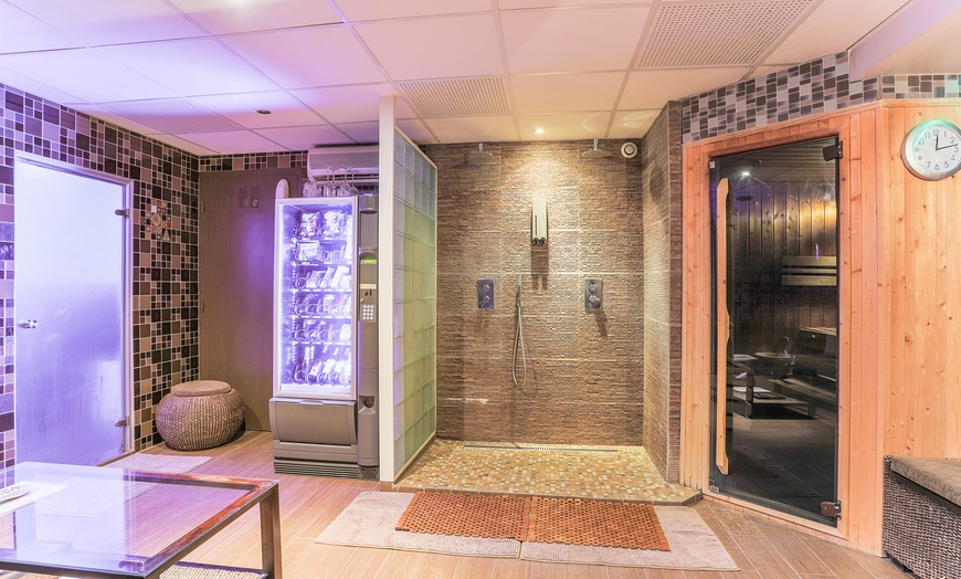 Image 15: Spa Sparagone : bien-être et intimité pour 2 à Wambrechies