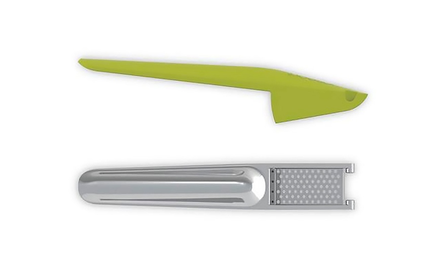 Image 5: Joseph Joseph Garlic Press