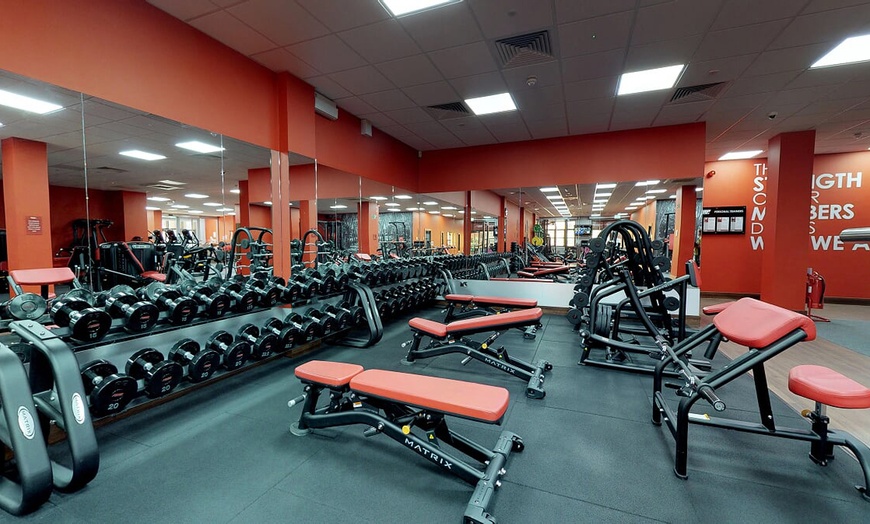 Image 3: Up to 0% Off on Gym Membership at Snap Fitness Leeds