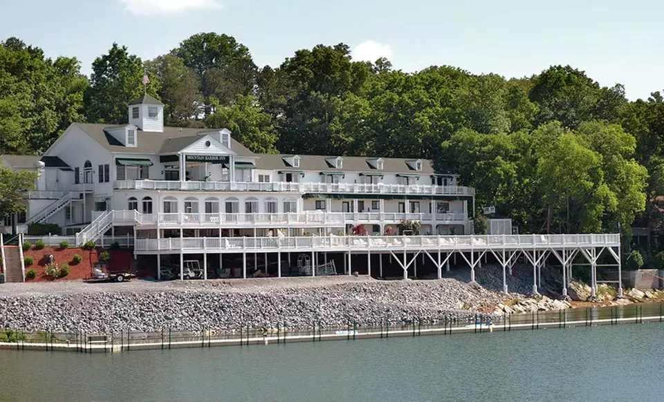 1-, 2-, or 3-Night Suite Stay for Two or 1-Night Cabin or Condo Stay for Four at Mountain Harbor Inn in Dandridge, TN - Primary Image