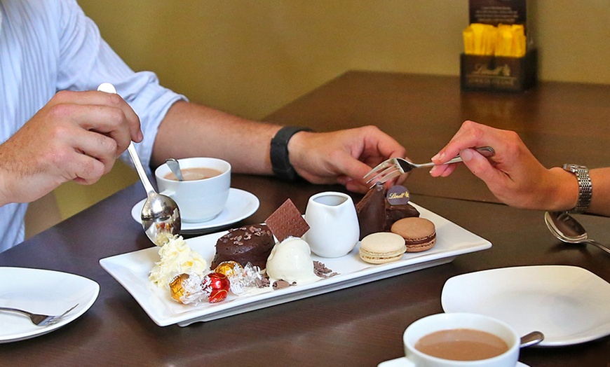 Image 4: Lindt Dessert Platter + Drinks