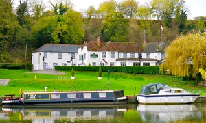 Oxfordshire: Room for Two with Three-Course Dinner