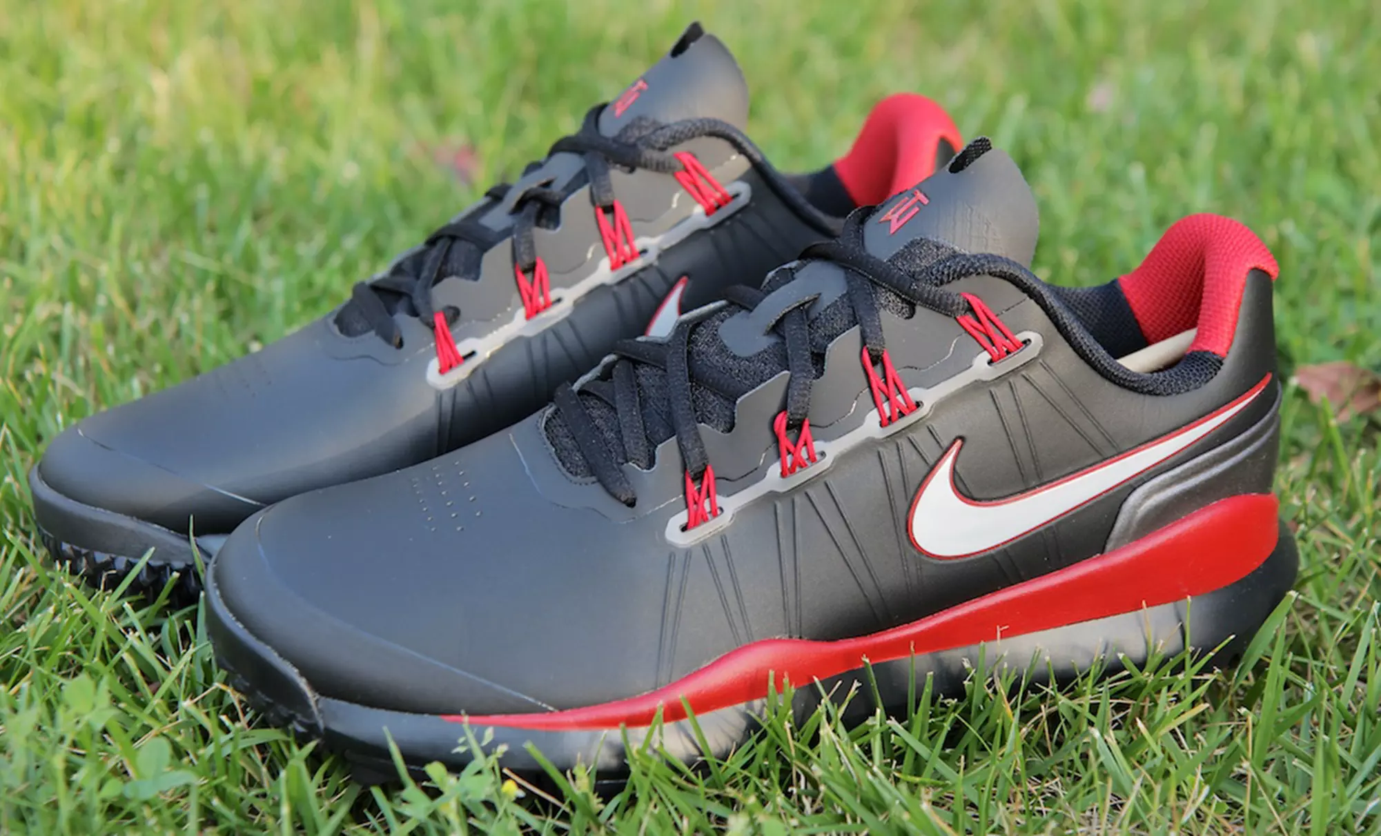 Nike Tiger Woods Golf Shoes - Primary Image