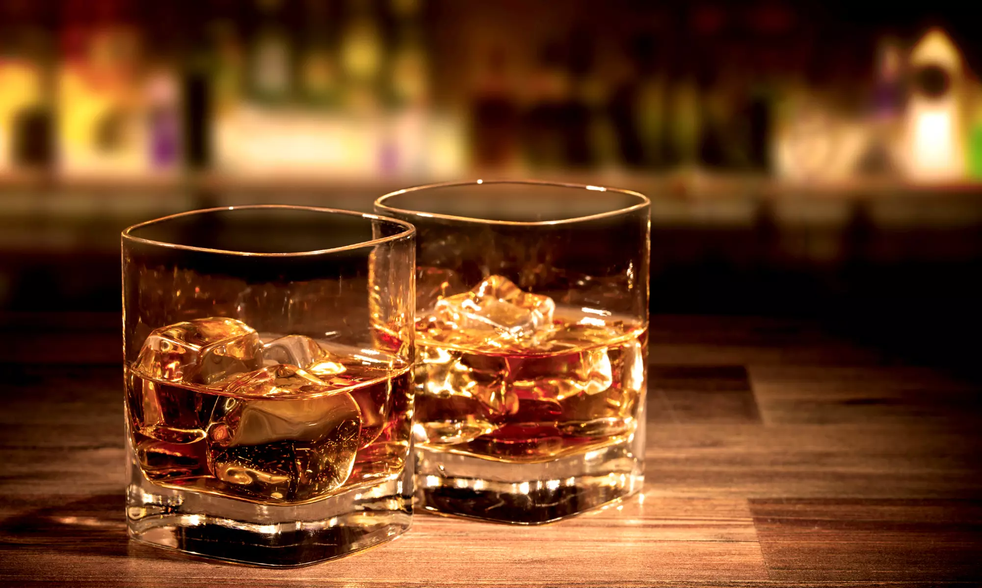 2,5 Std. Tasting „Whisky-Weltreise“ für 1 oder 2 Personen beim Ehrenfelder Whiskyzirkel (bis zu 40% sparen) - Primary Image