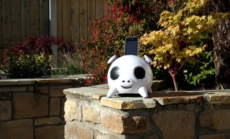 $39 for iPup and iPig Apple Speaker Dock ($99.99 List Price). Multiple Styles and Colors Available. - Second Medium