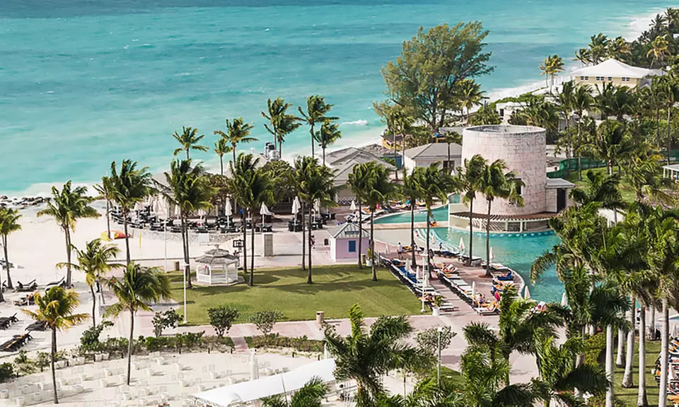 ✈ 4 Night Memories Grand Bahama Beach & Casino Resort Stay in Deluxe Room w/ Air. Price/Person Based on Dbl. Occupancy. - Primary Image