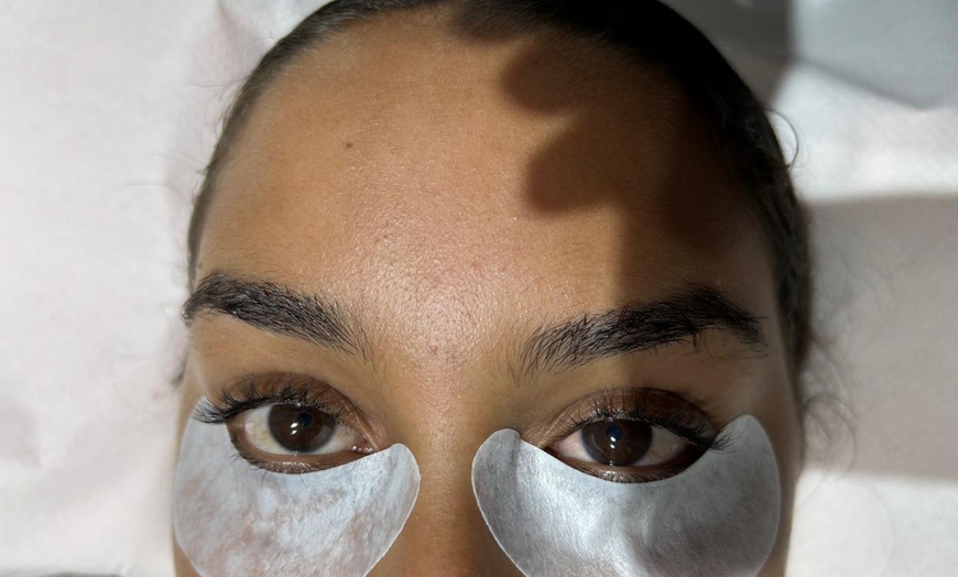 Image 5: Lifting y tinte de pestañas con opción a diseño y depilación de cejas