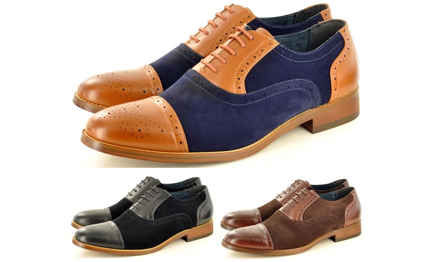 Image 1: Two-Tone Men's Brogue Shoes