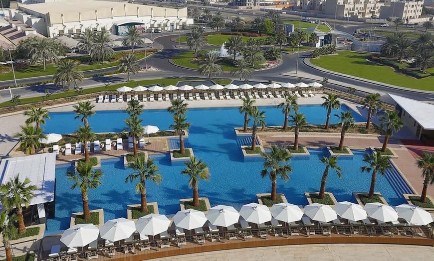 Image 2: Lap and Leisure Pool Access: Child AED 45, Adult AED 75