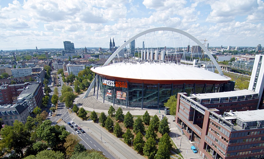 Image 3: DEL-Heimspiel der Kölner Haie