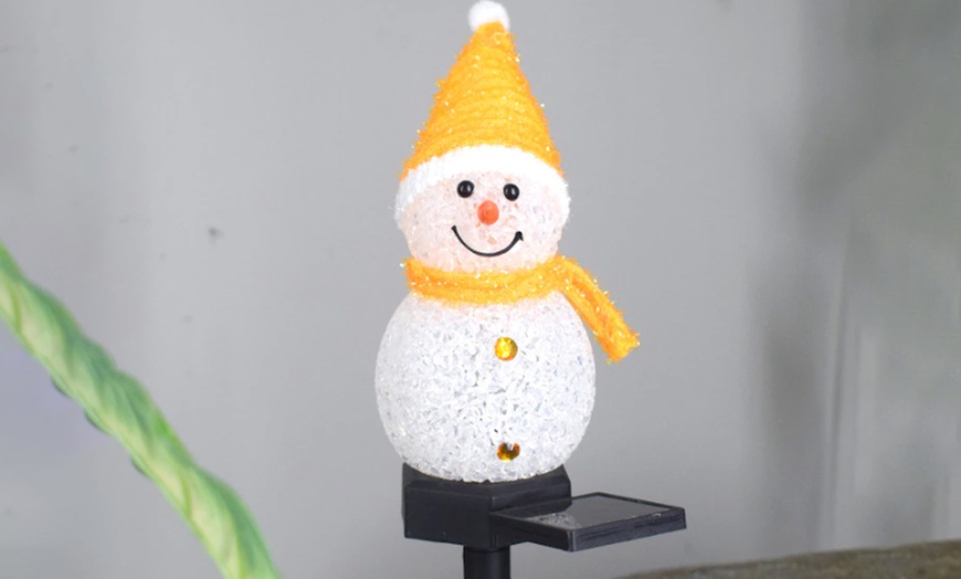 Image 9: Snowman Solar Light