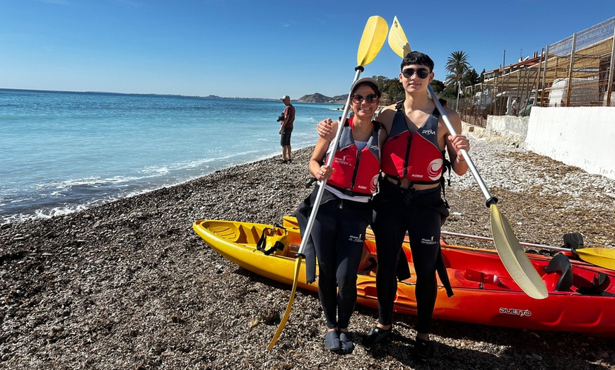Image 3: Ruta en kayak y snorquel en las calas de Villajoyosa para 1, 2, 4 u 8