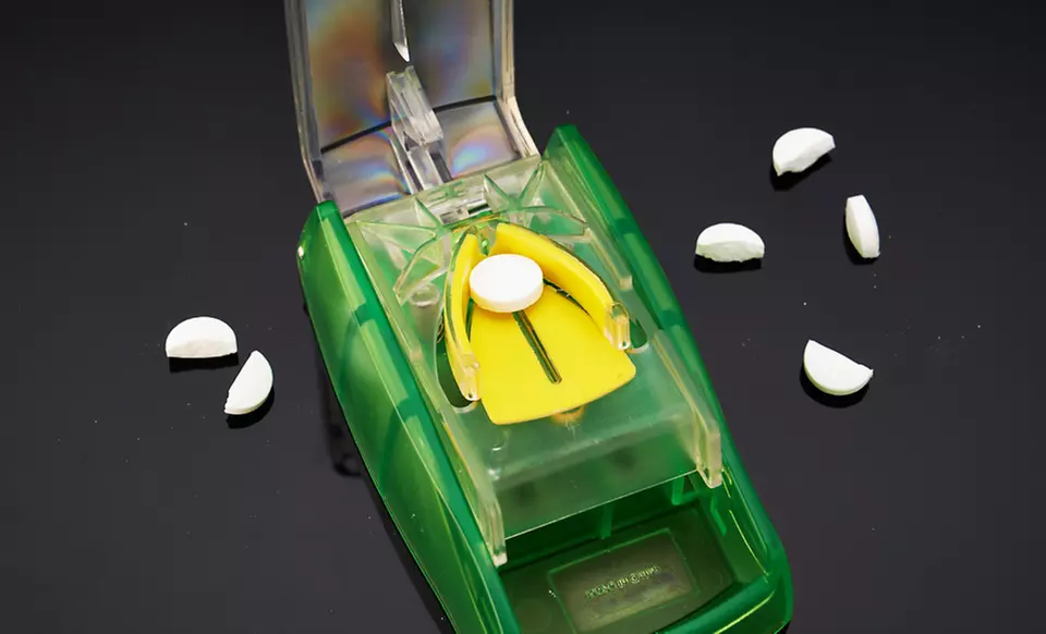 $3.99 for an Acu-Life Retractable Safety-Blade Pill Splitter ($8.99 List Price). Free Returns. - Primary Image