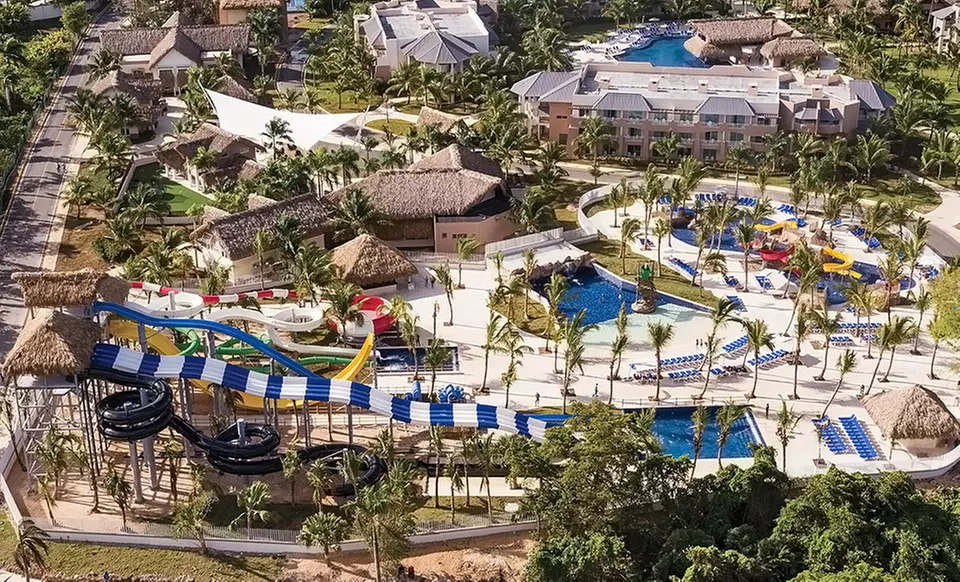 ✈ All-Inclusive Memories Splash Vacation with Airfare. Includes Taxes & Fees. Price/Person Based on Double Occupancy. - Primary Image