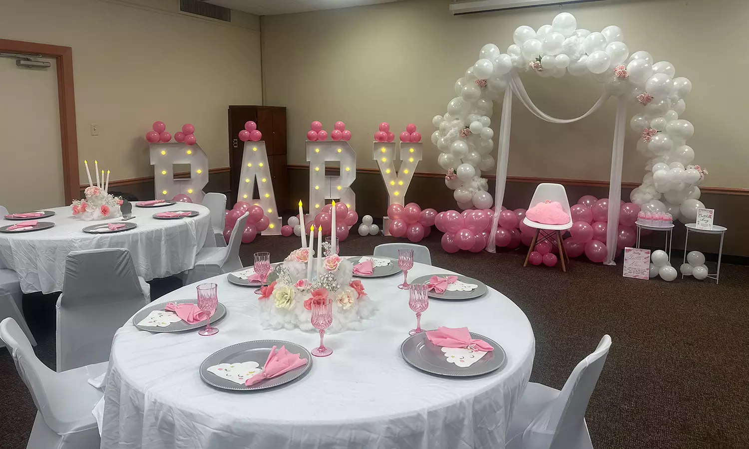 Unforgettable Luxury Picnics with Personalized Touch