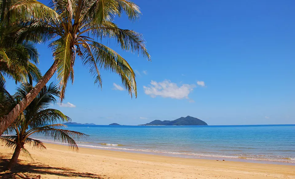 ✈ 10-Day New Zealand and Tahiti Vacation with Airfare and Rental Car. Price/Person Based on Double Occupancy. - Primary Image