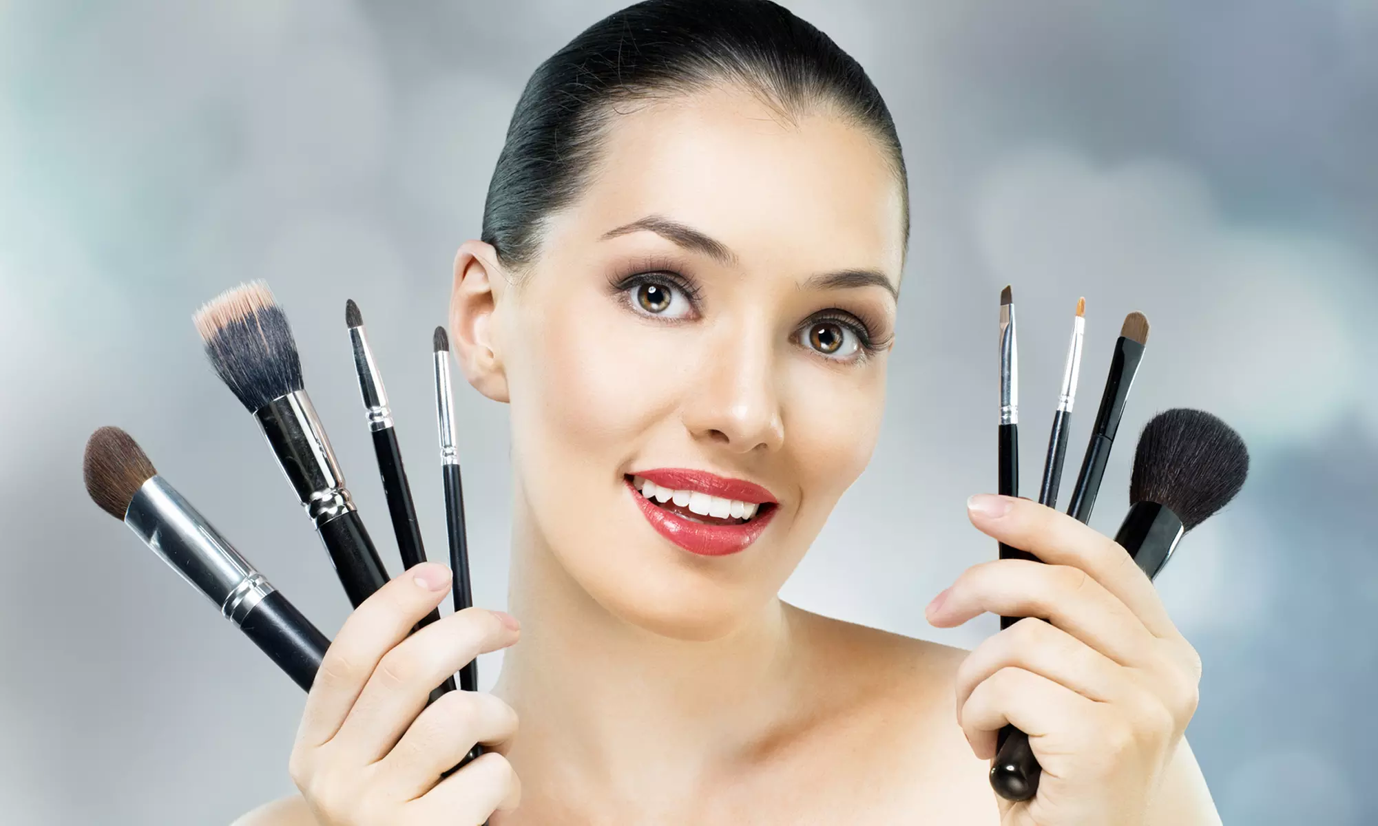 Make-up-Workshop mit Tipps und Tricks für Farbe und Teint für 1, 2 oder 3 Personen bei svetas face academy ab 19,90 € - Primary Image