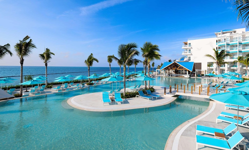 Image 29: Member-Only Deal: Adults-Only Paradise, All Included