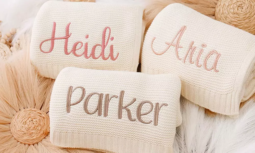 1 ou 2 couvertures brodées personnalisées pour bébé