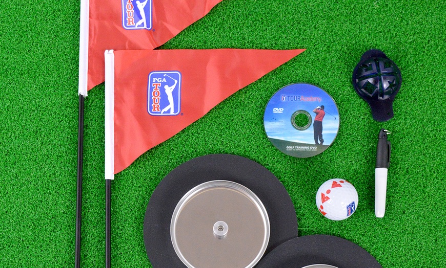 Image 6: PGA Tour Putting Mat