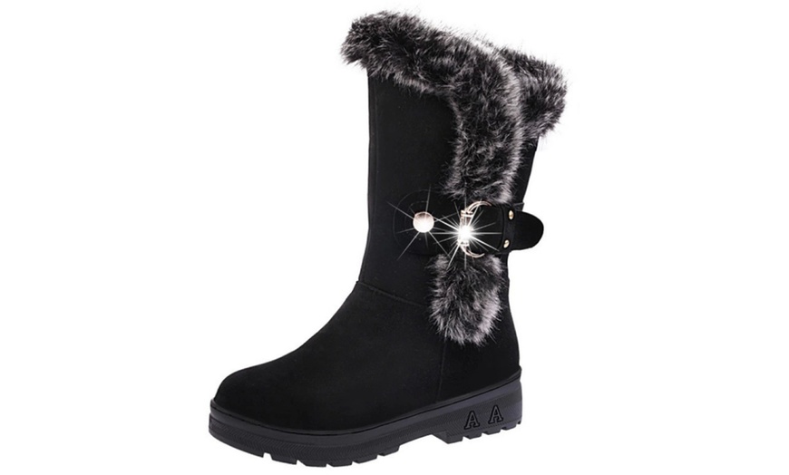 Image 2: Women's Buckle Fluffy Boots