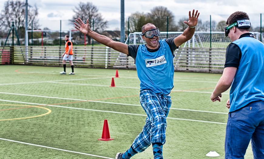 Image 4: Binocular Football For 15 People