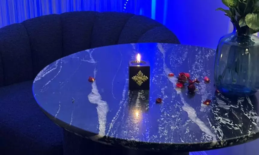 60, 90, or 120-Min Swedish OR Deep Tissue Massage with Hot Stone