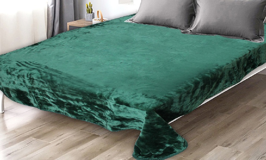 Image 10: Soft Faux Fur Mink Throw