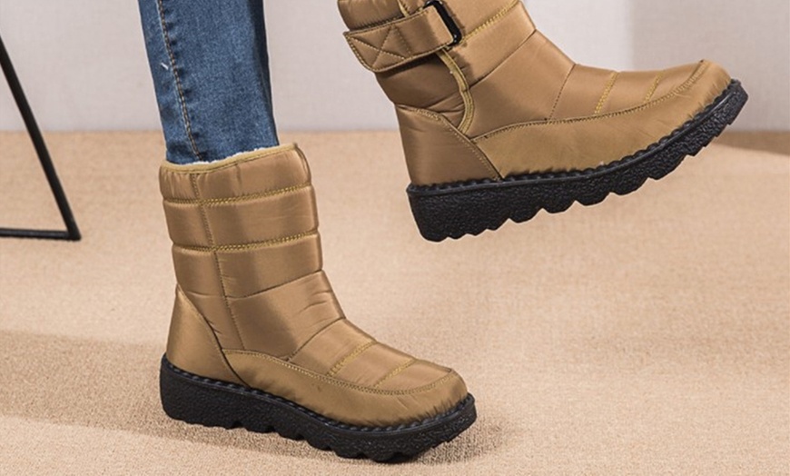 Image 7: Women's Waterproof Comfortable Boot