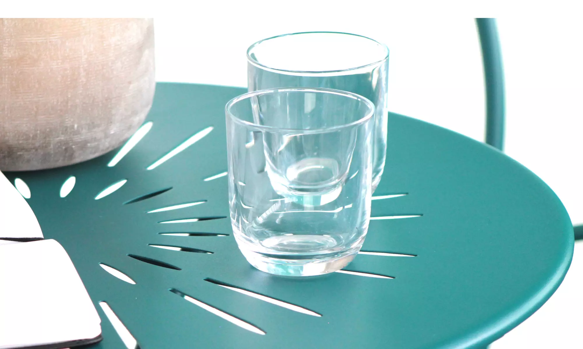 Set Deco da giardino Estosa con 2 sedie e 1 tavolino