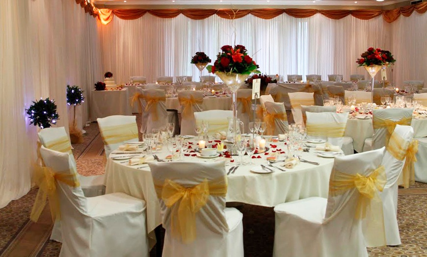 Image 2: Catered Wedding Package 