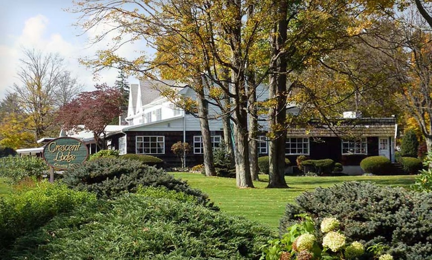 Crescent Lodge & Country Inn in - Cresco, PA | Groupon Getaways