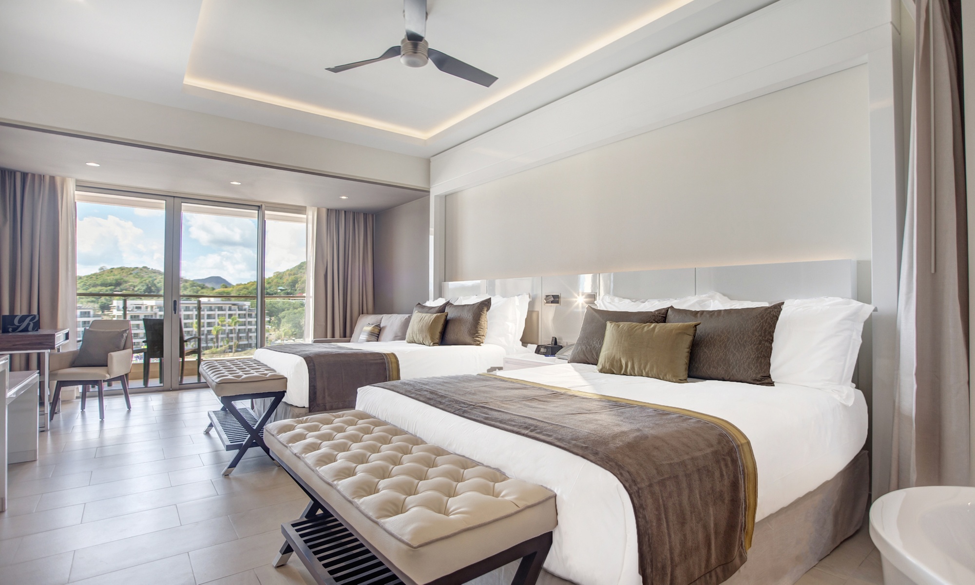 ✈ 3 or 5-Night All-Inclu Royalton Saint Lucia w/Air from Travel By Jen