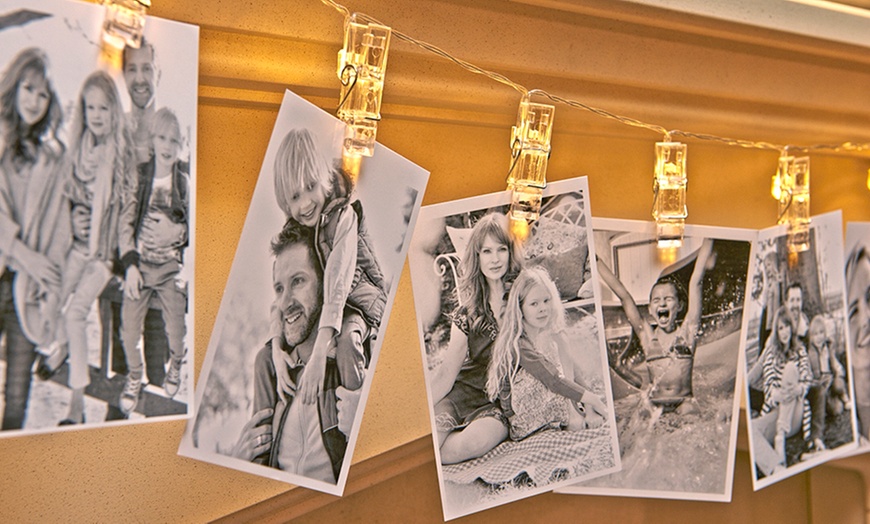 Image 2: Set of 20 Photo Clip String Lights