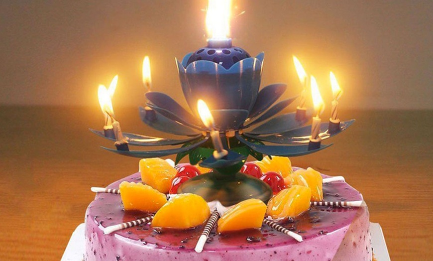 Image 2: Birthday Musical Flower Candle