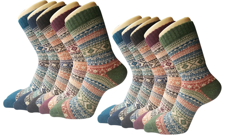 Image 8: Women's norwegian wool socks