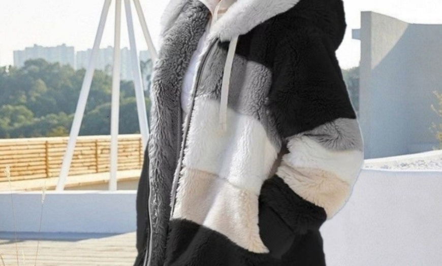 Image 6: Women’s Plush Hooded Coat