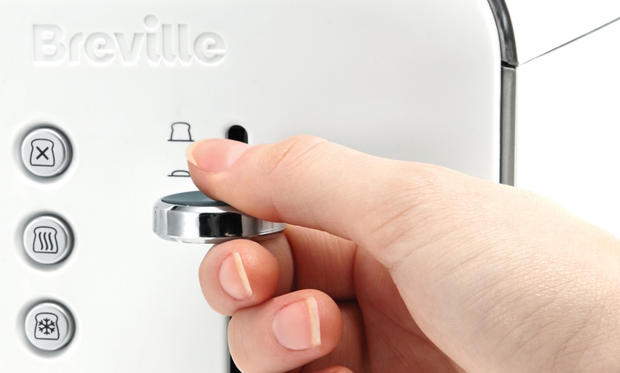 Image 3: Breville 800W High Gloss Two-Slice Toaster