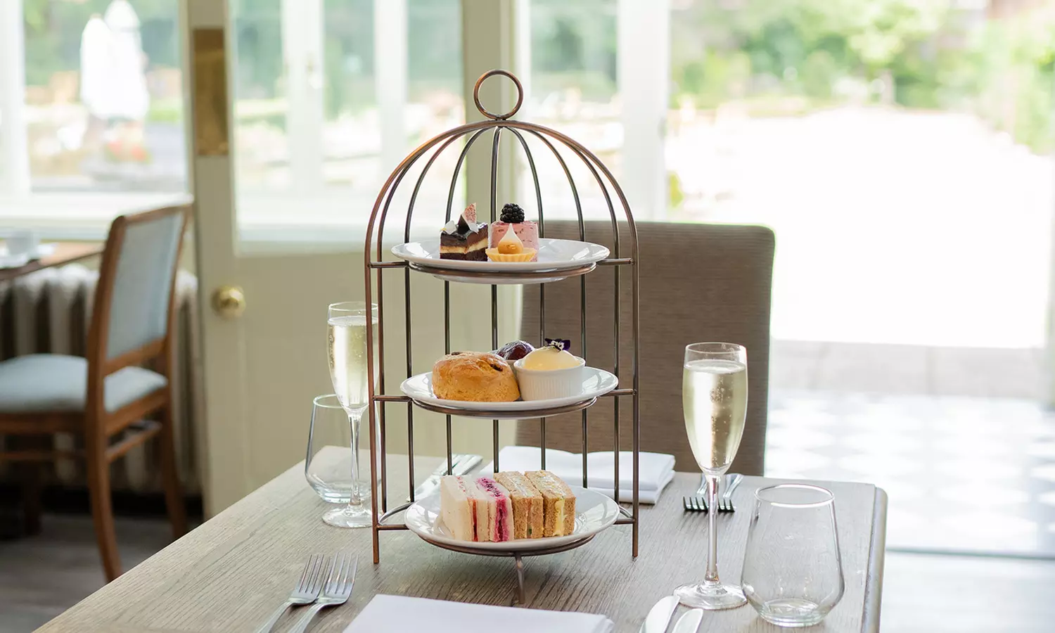 Up to 25% Off on Afternoon Tea at The Winchester Royal Hotel  Non Accommodation