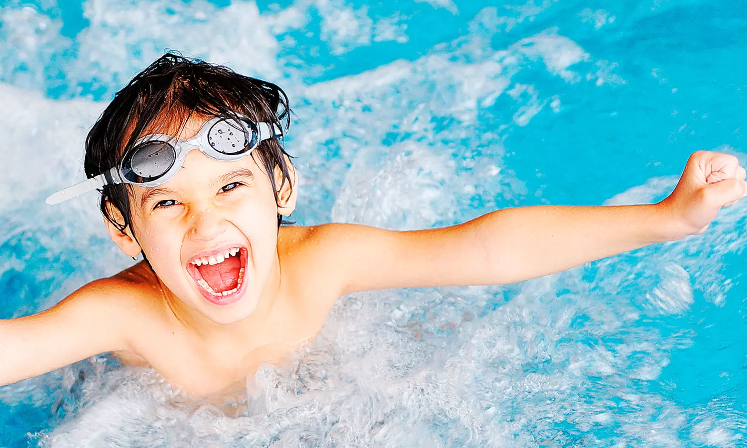 Children's Seascooter Pool Party for £49.50 at Fenton Manor Sports Complex - Primary Image