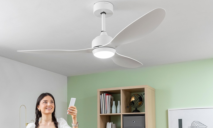 Image 4: Ventilateur de plafond LED avec 3 pales d'Innovagoods