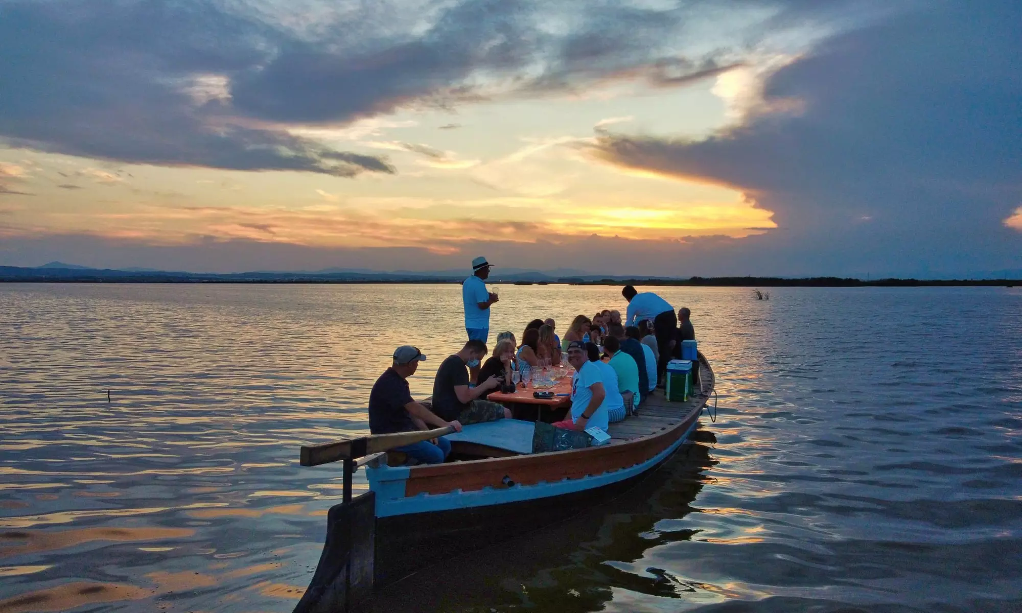 Paseo en barca por la Albufera para parejas, familias o grupos