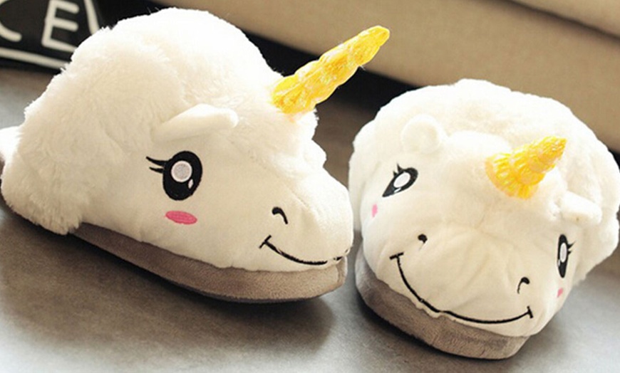 Image 6: Unicorn Slippers