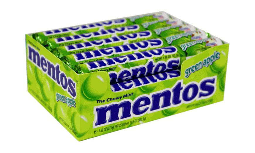 Image 5: Box with 40 Rolls of Mentos