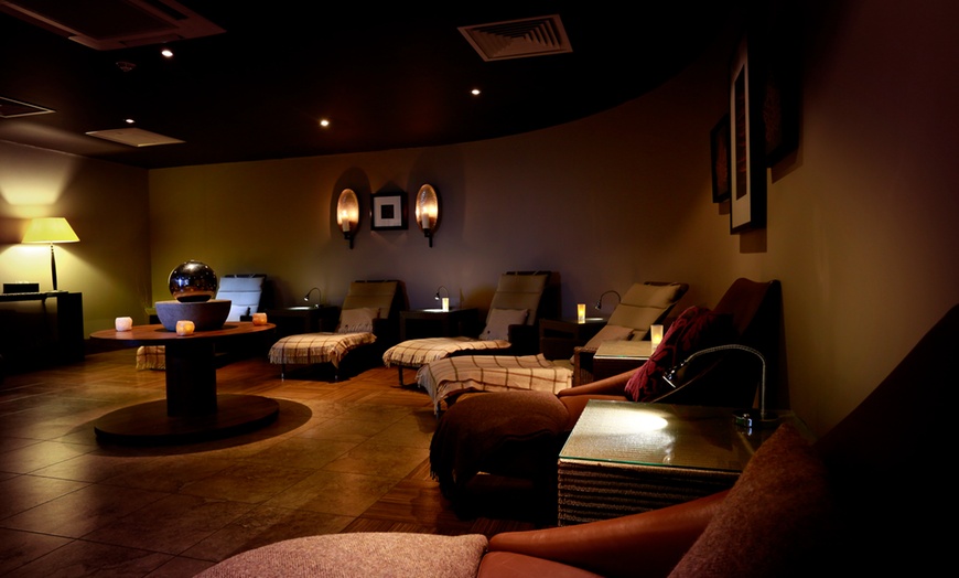 Image 7: 4* Spa Package with Cream Tea