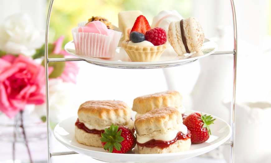 Image 1: Sparkling Afternoon Tea