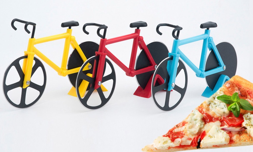 Image 8: Bike-Shaped Pizza Cutter