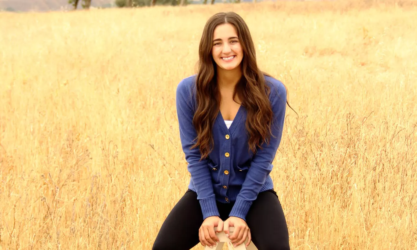 One-Hour On-Location Shoot with Option for CD of Images from Ronda McCormick Photography (Up to 67% Off) - Primary Image