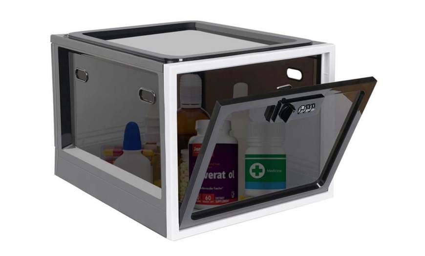 Image 2: Transparent Lockable Storage Box 12.6L