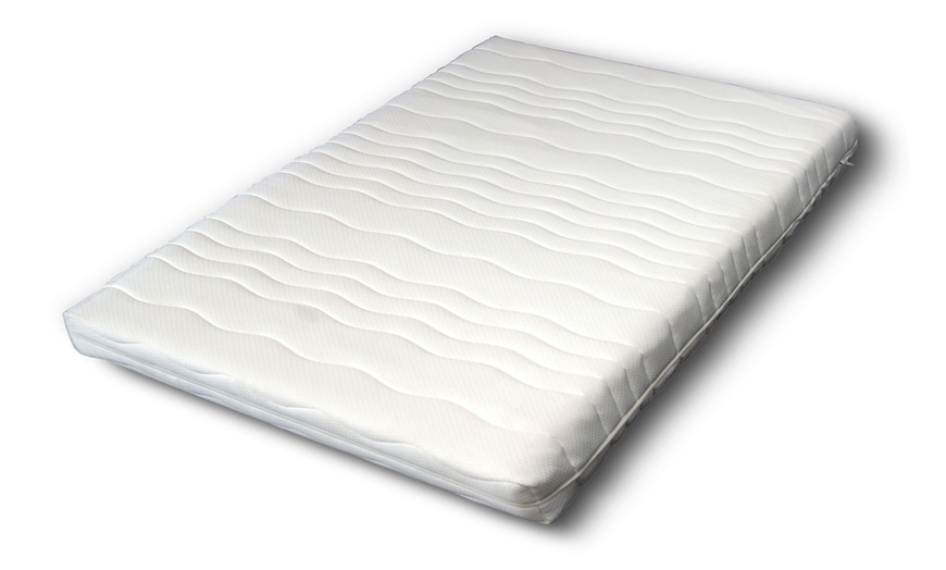 Image 13: Lit coffre Madrid + matelas